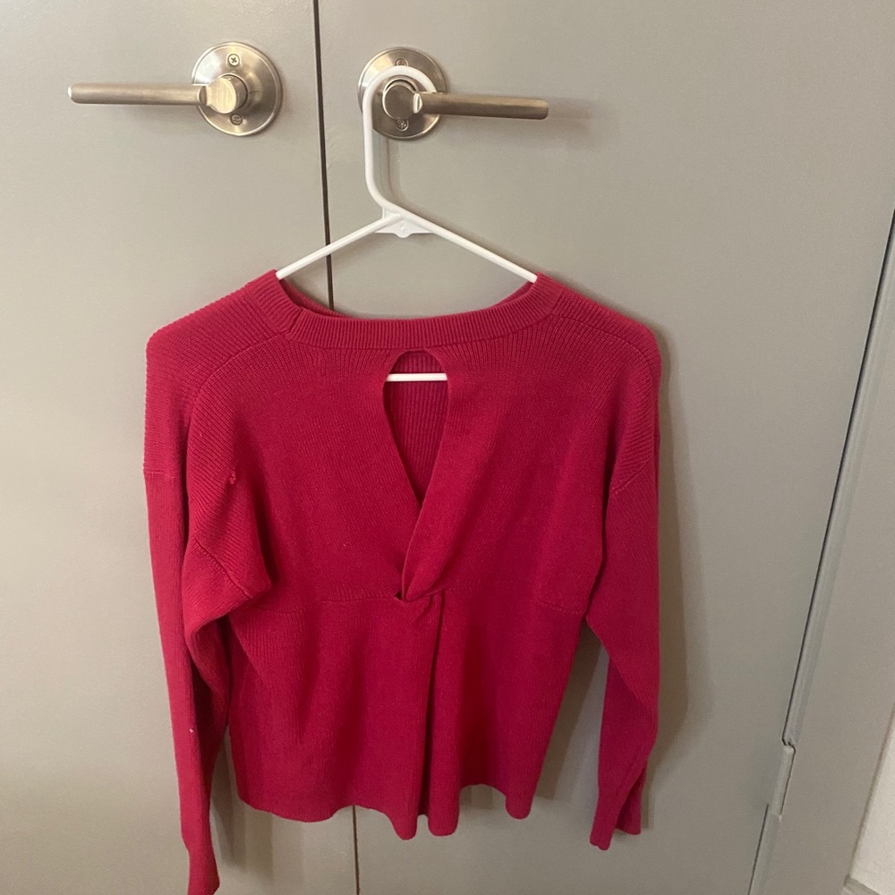Sweater - Picture 2 of 2